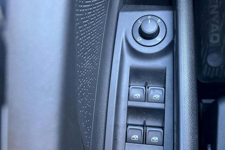 Sølv Skoda Enyaq fra 2025