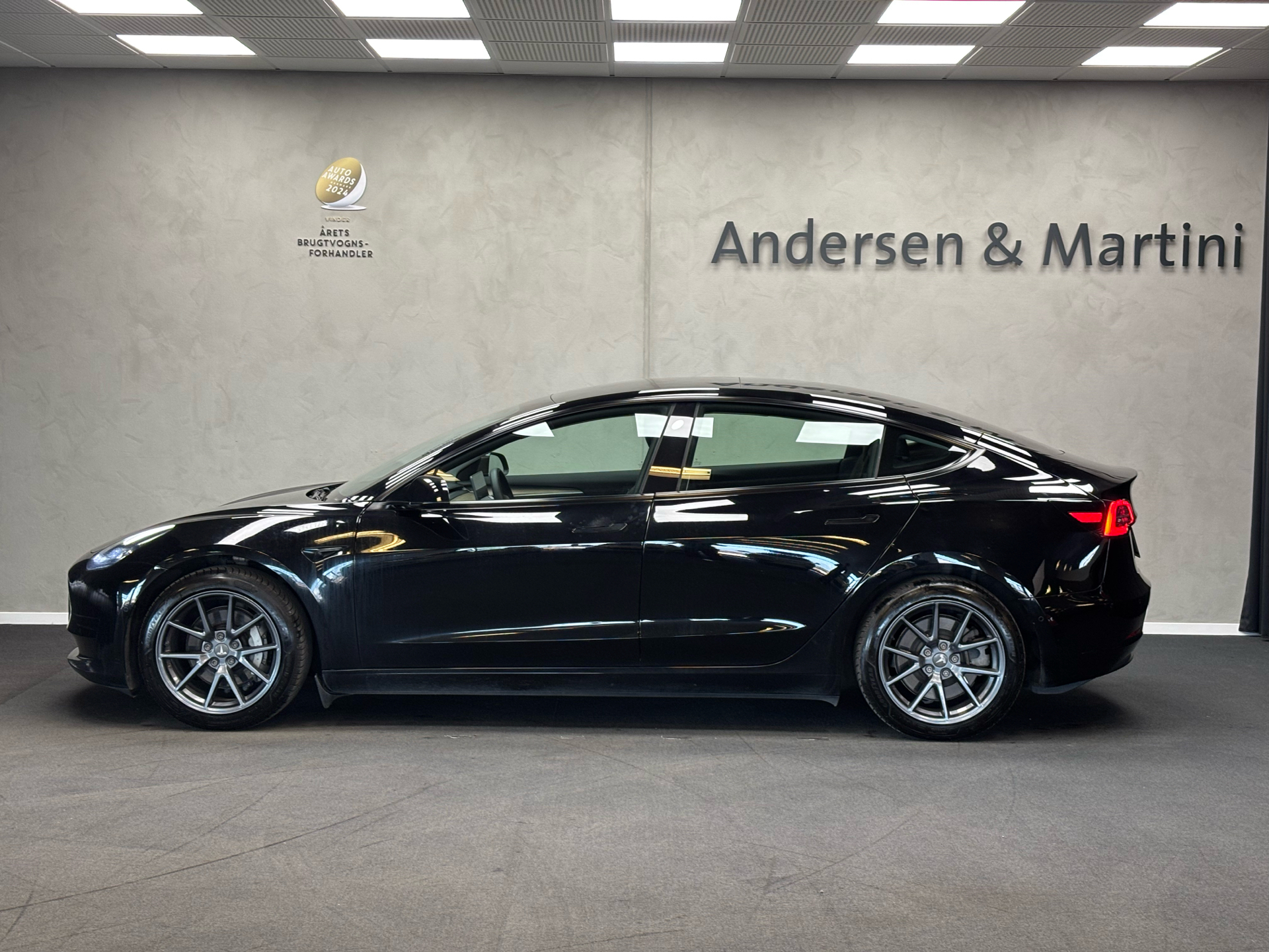 Tesla Model 3 EL Standard Range Plus 325HK Aut.