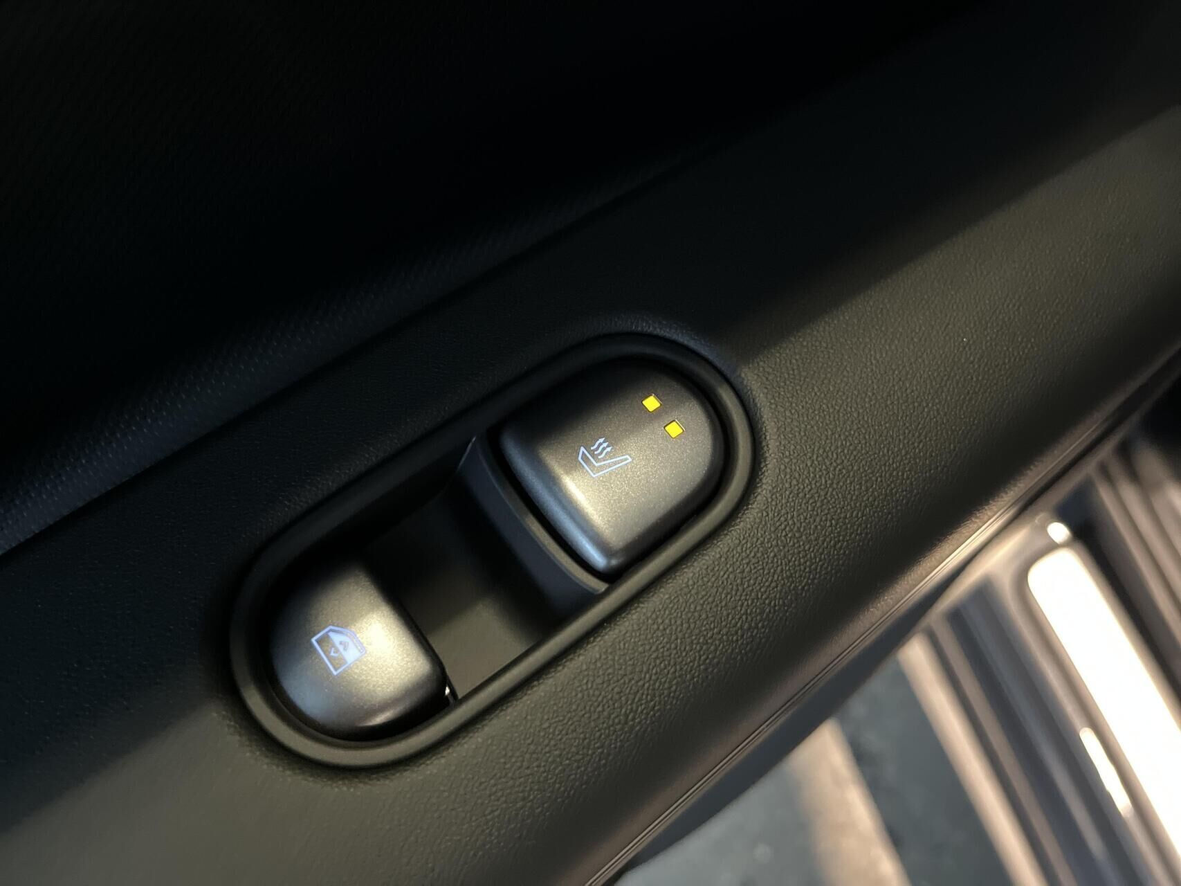 Grå Hyundai Ioniq 5 fra 2025