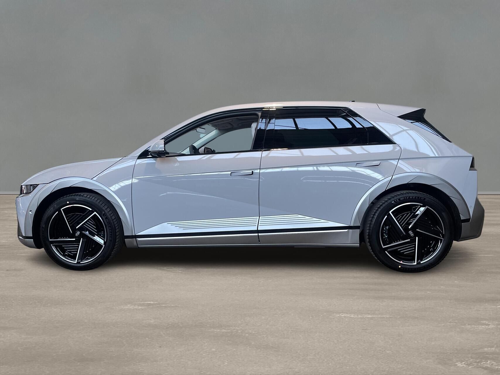 Hyundai Ioniq 5 Electric 84 kWh Ultimate 229HK 5d Aut.