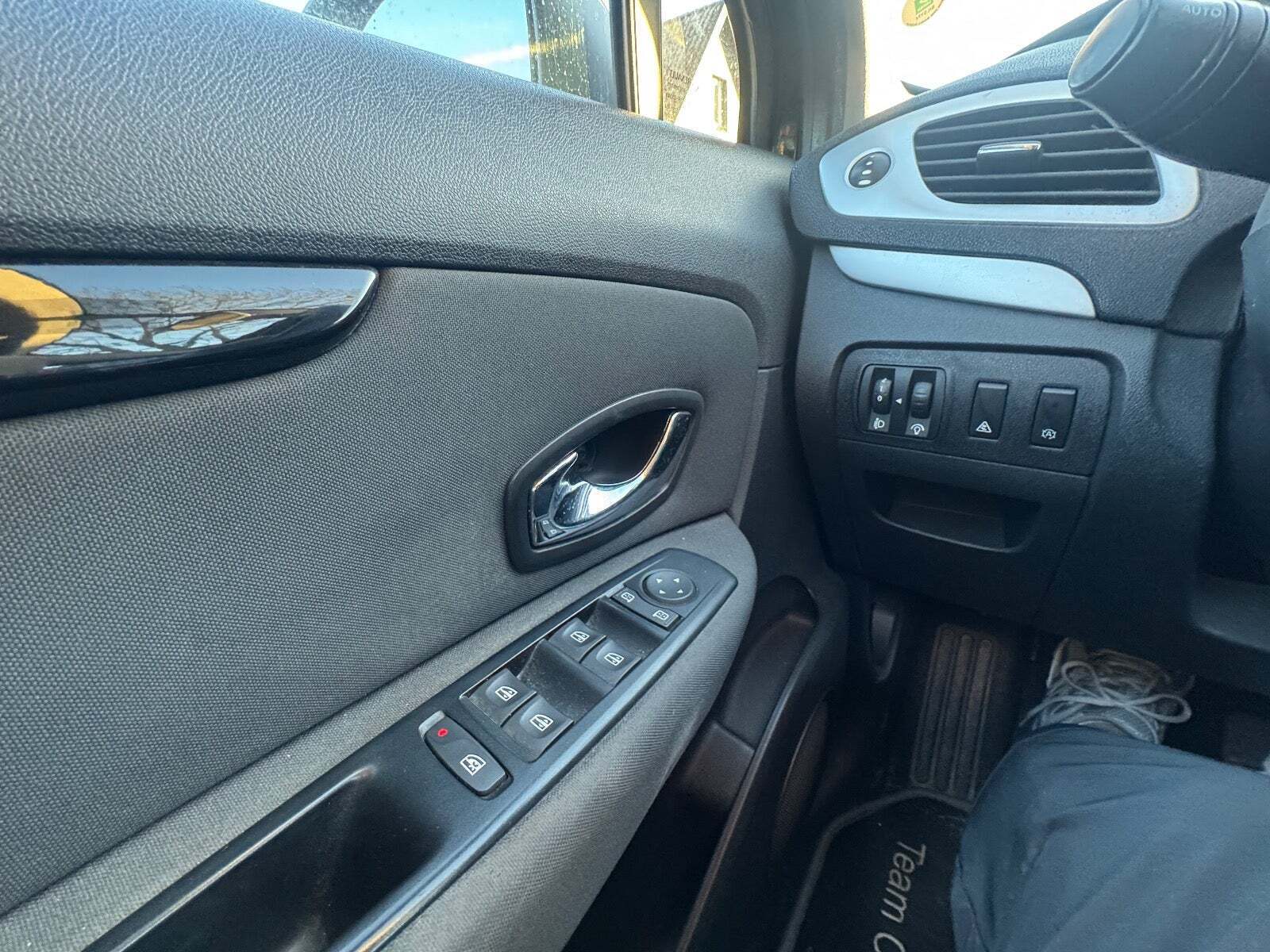 undefined Renault Grand Scenic III fra 2014