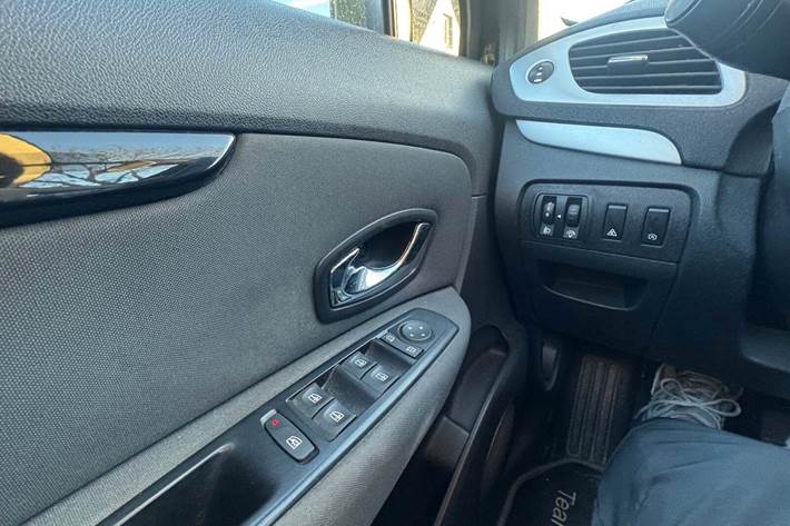 undefined Renault Grand Scenic III fra 2014