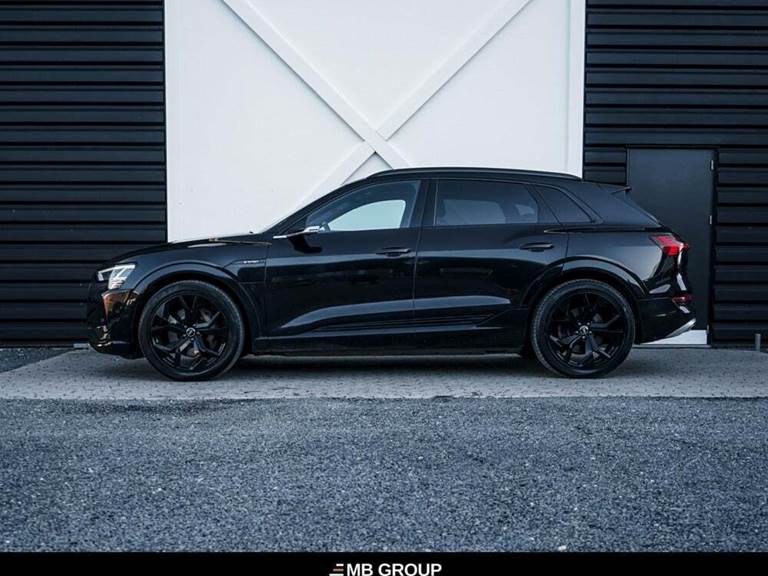 Audi e-tron 55 S-line quattro