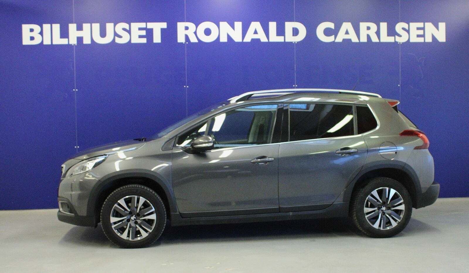 Peugeot 2008 1,2 PureTech 110 Prestige Sky