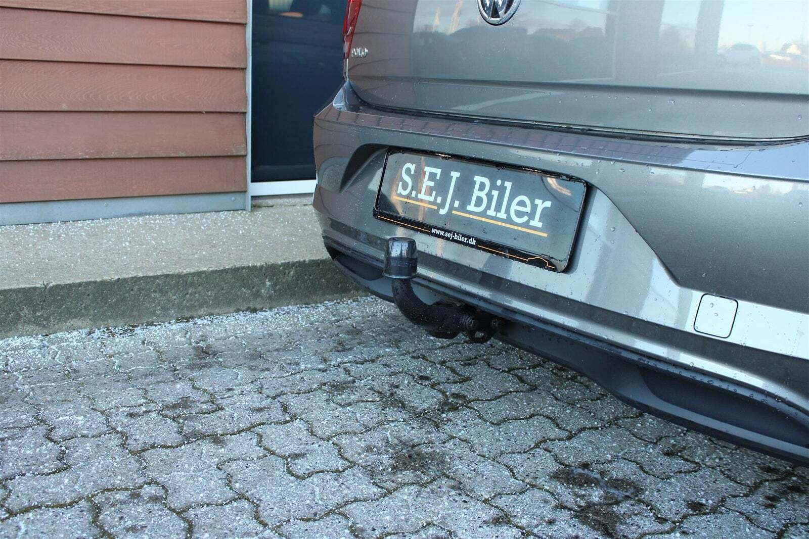 Grå VW Polo fra 2018