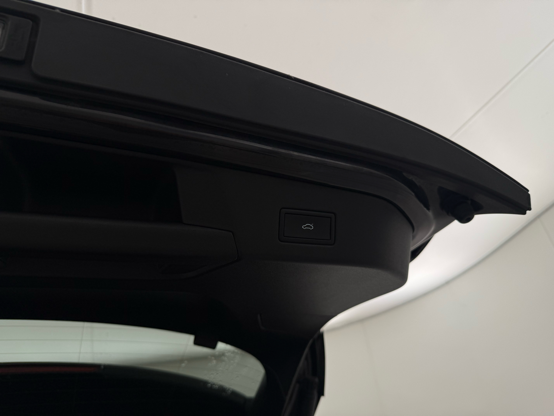 Grå VW ID.4 fra 2022