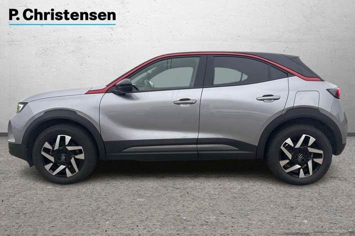 Grå Opel Mokka-e fra 2023