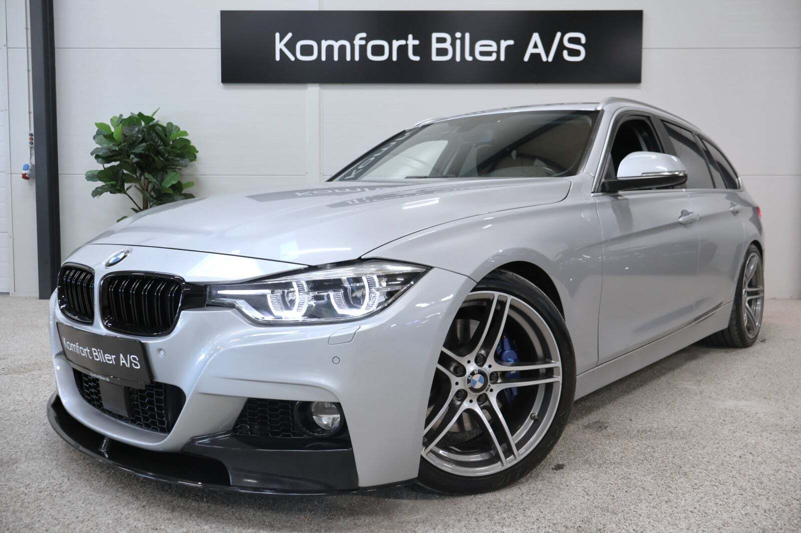 BMW 320i 2,0 Touring M-Sport aut.