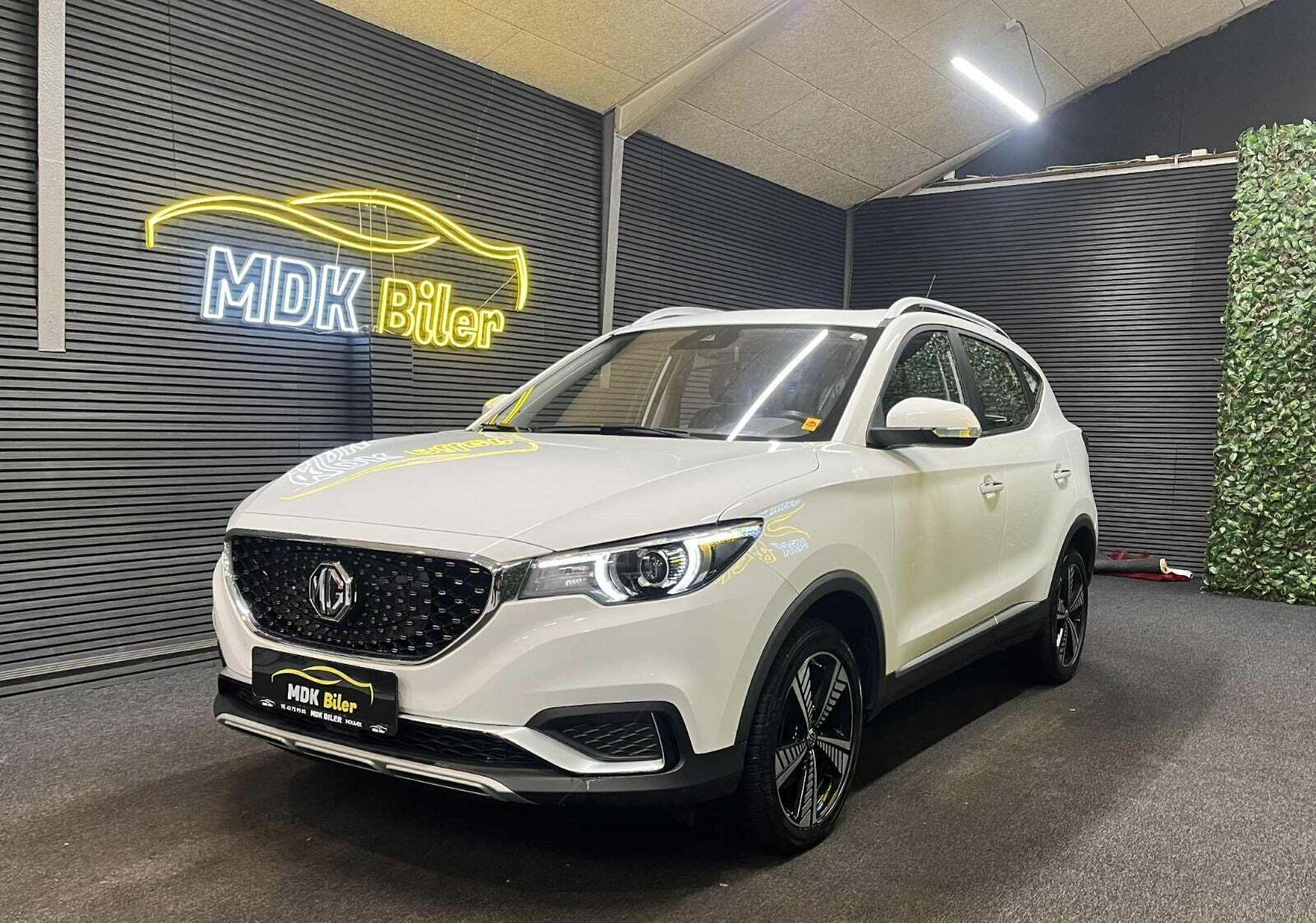 MG ZS EV Luxury