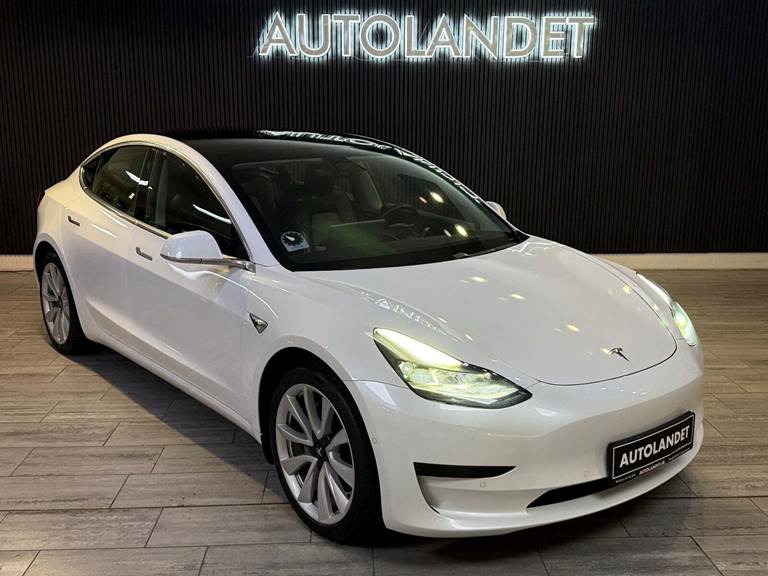 Tesla Model 3 Standard Range+ RWD