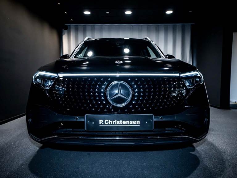 Mercedes EQB250+ AMG Premium