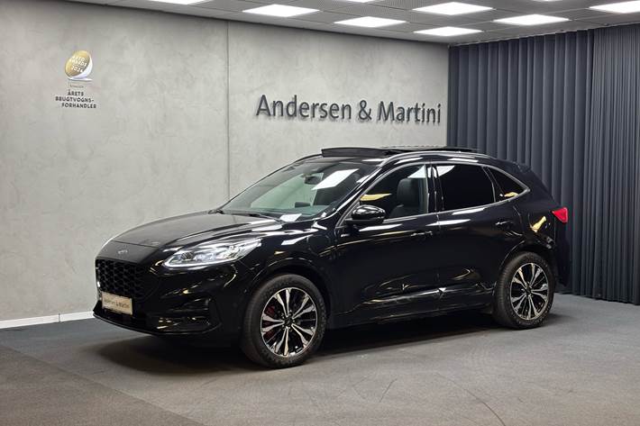 Sort Ford Kuga fra 2020