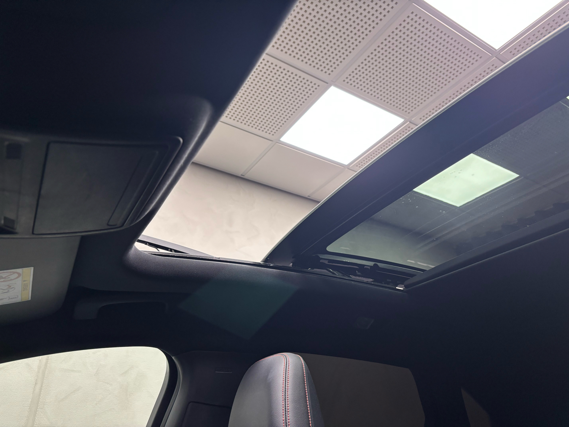 Sort Ford Kuga fra 2020