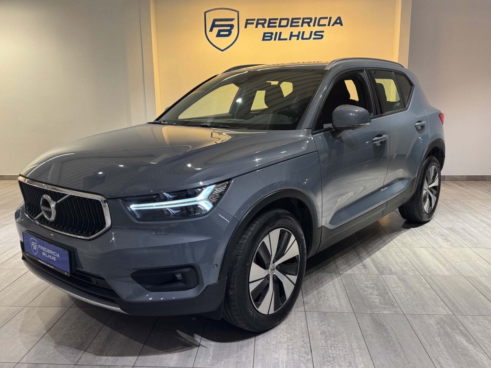 Volvo XC40 2,0 D3 150 Momentum aut. AWD