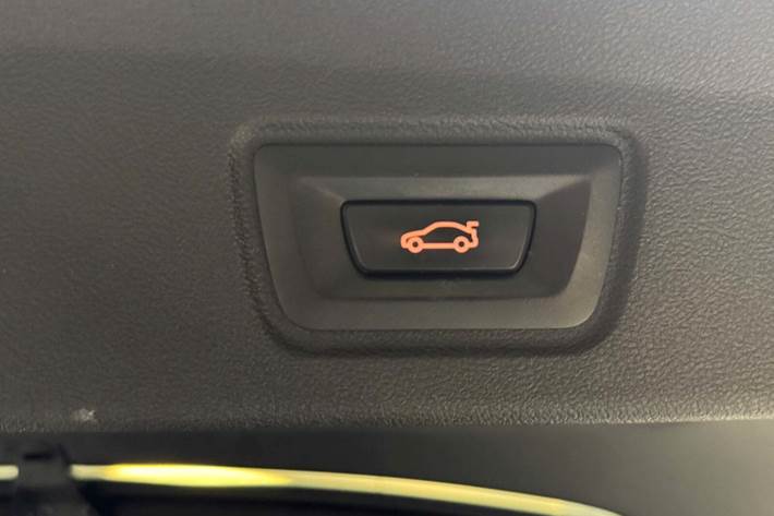 Sort BMW i4 fra 2023