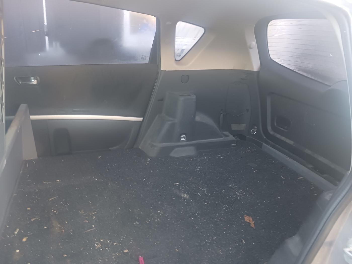 Toyota Corolla Verso 2,2 5 dørs van byttes/sælges