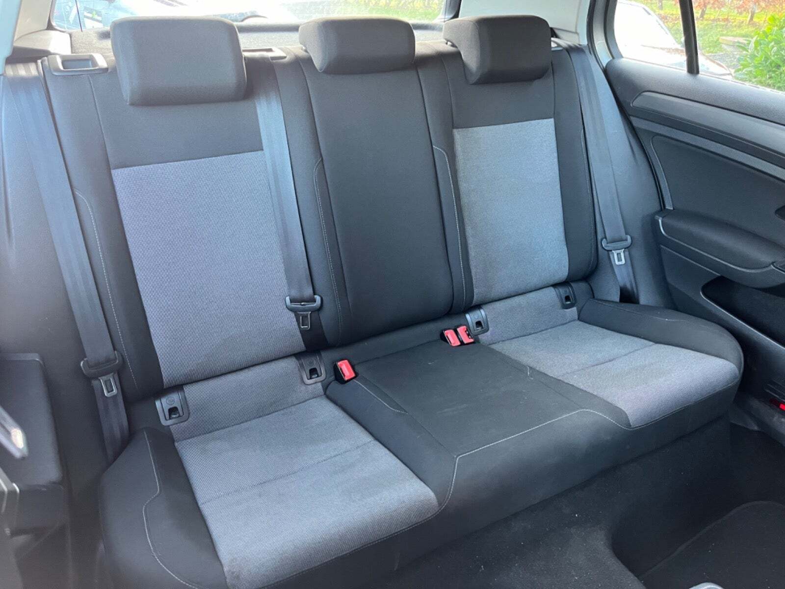 Orange VW Golf VII fra 2014