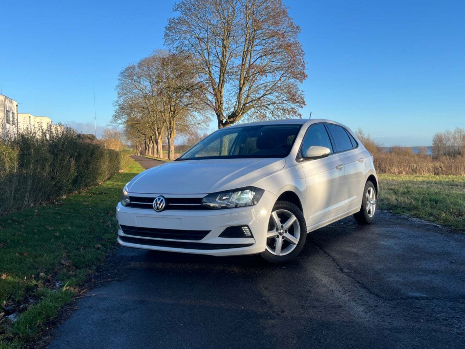 Hvid VW Polo fra 2018