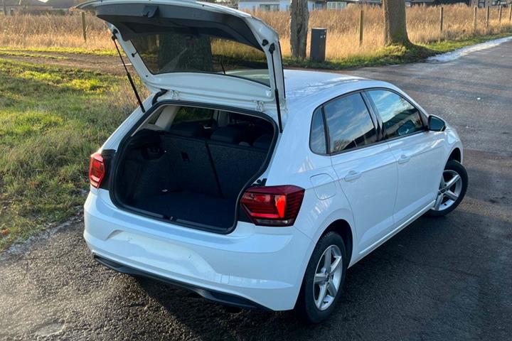 Hvid VW Polo fra 2018