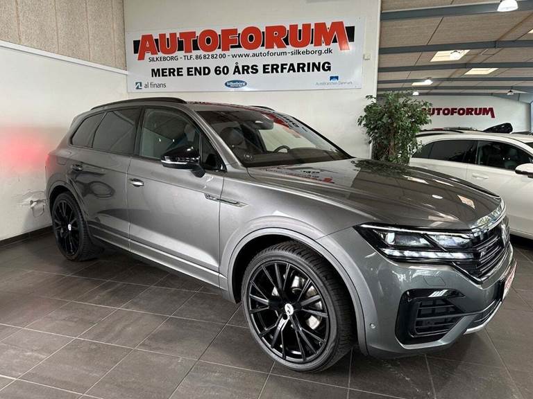 VW Touareg 3,0 TDi 286 R-line aut. 4Motion