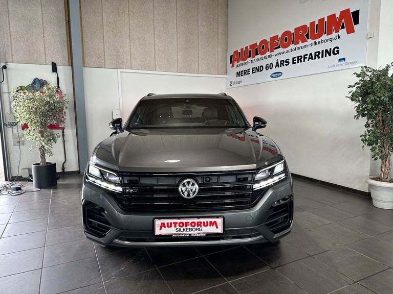 VW Touareg 3,0 TDi 286 R-line aut. 4Motion