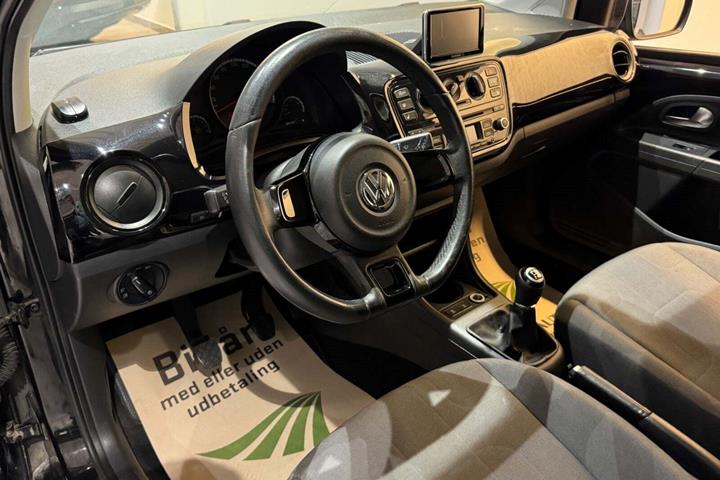 Sort VW UP! fra 2015