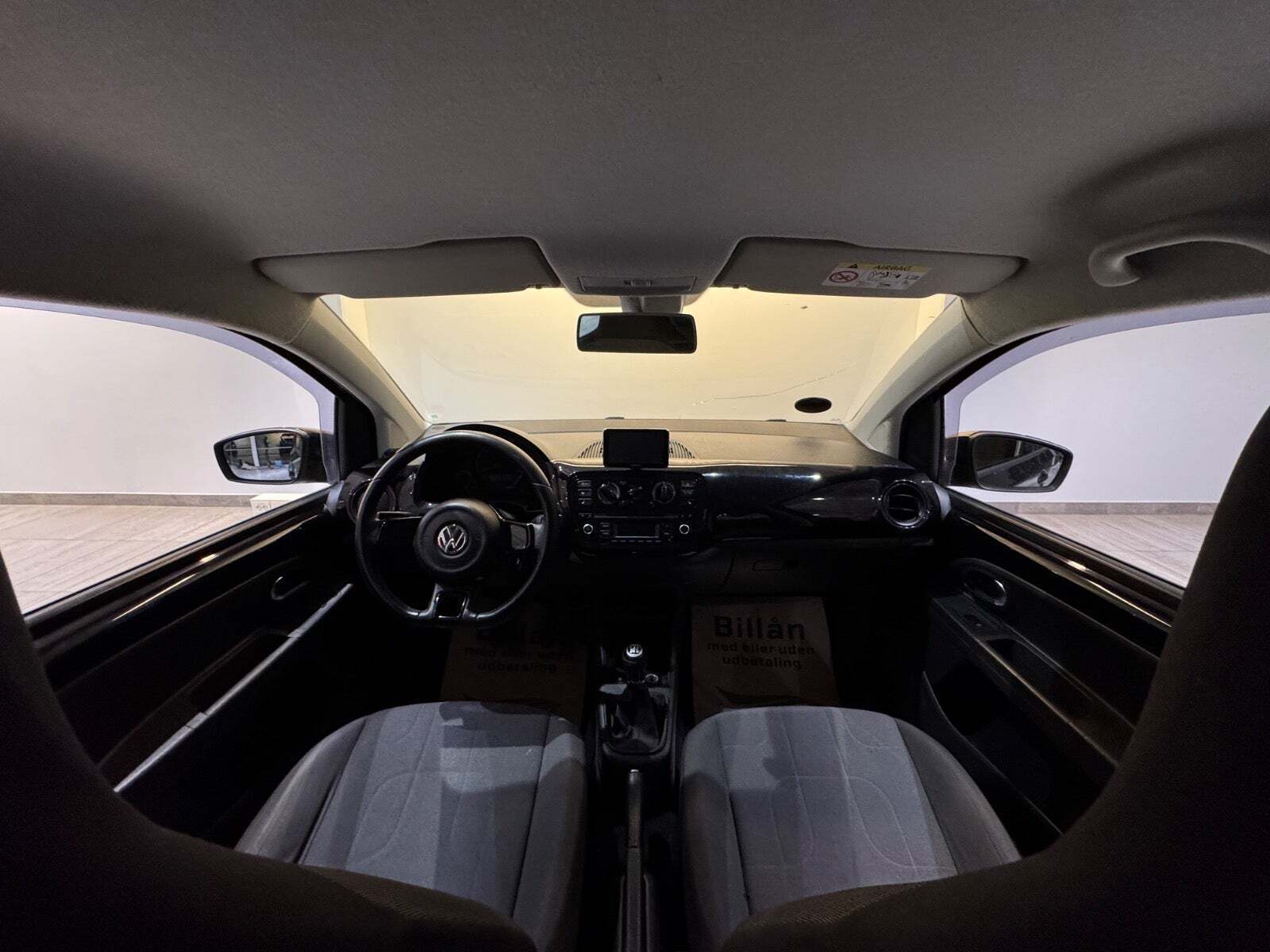 Sort VW UP! fra 2015