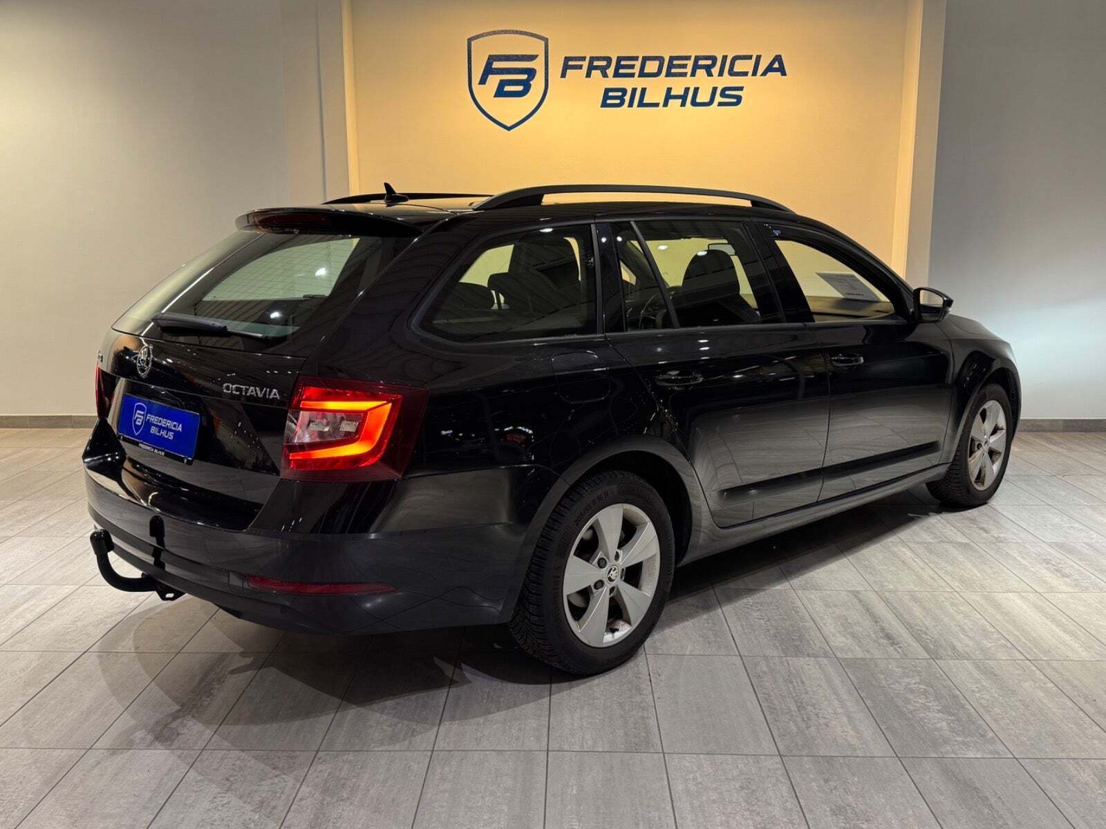 Skoda Octavia 2,0 TDi 150 Business Line+ Dynamic Combi DSG