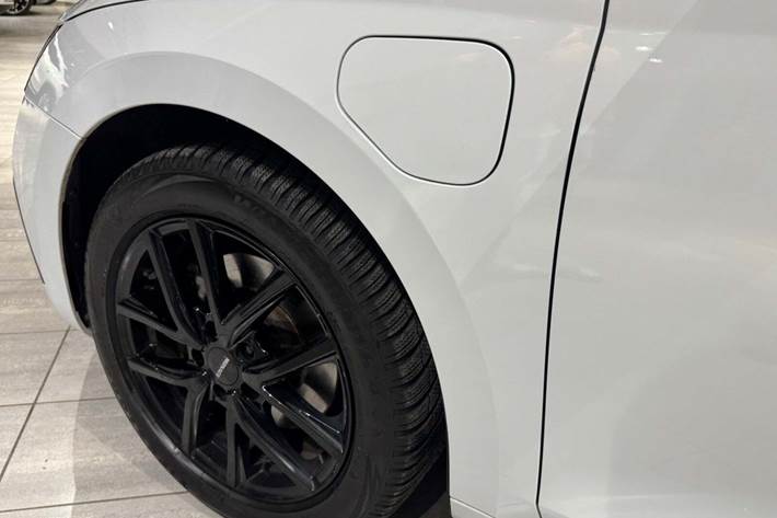 Hvid Skoda Octavia fra 2022