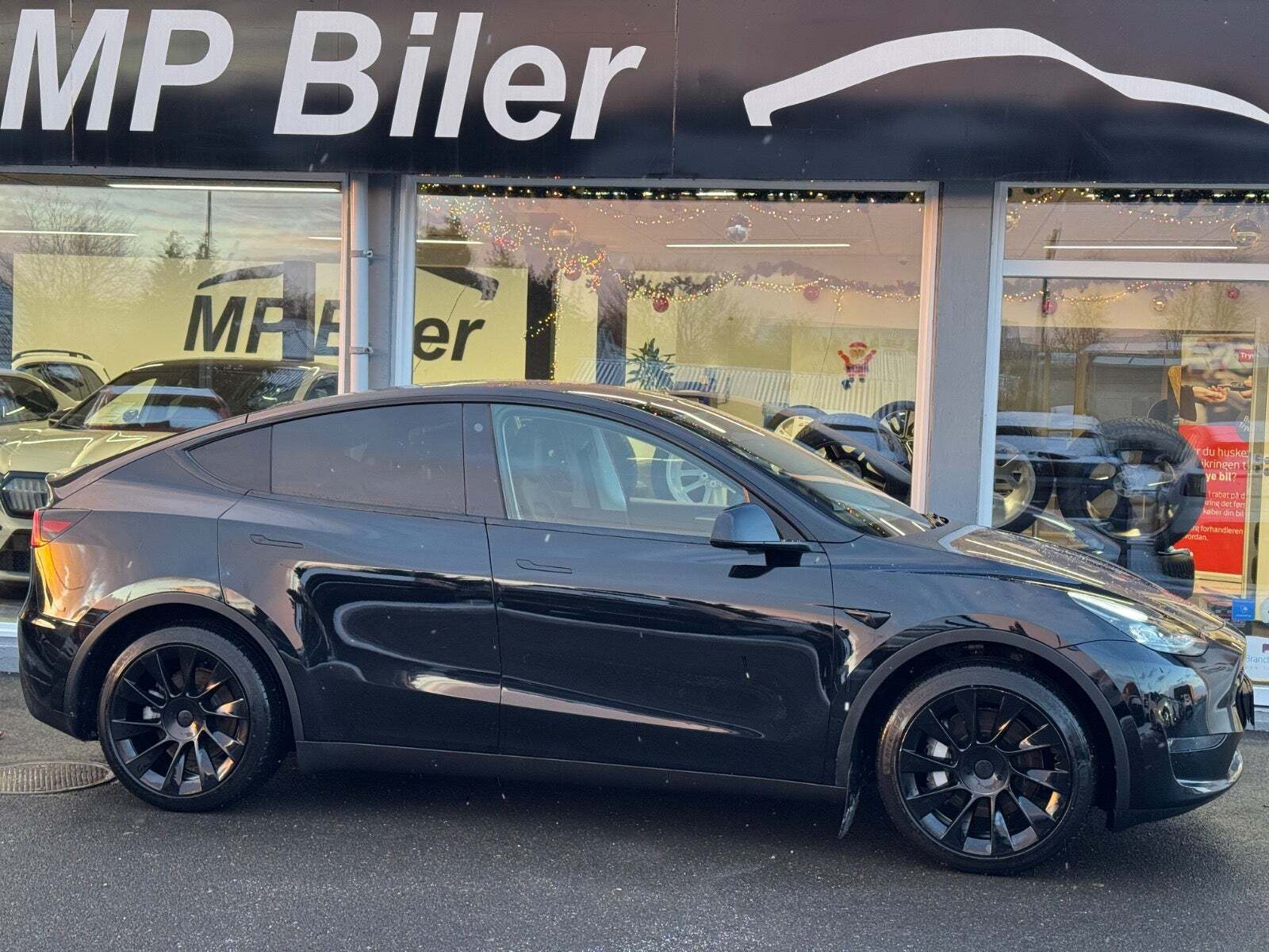 Tesla Model Y Long Range AWD