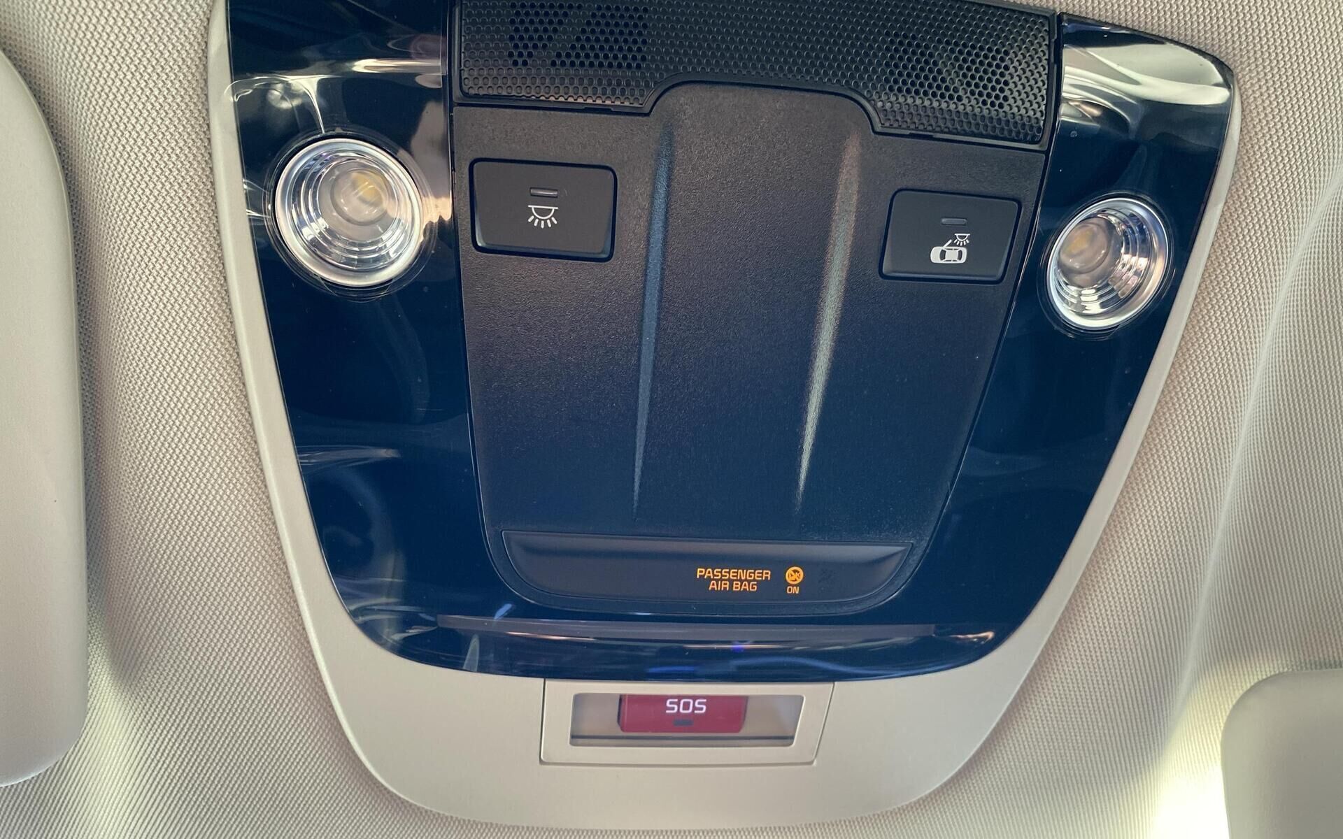 Hvid Kia EV6 fra 2024