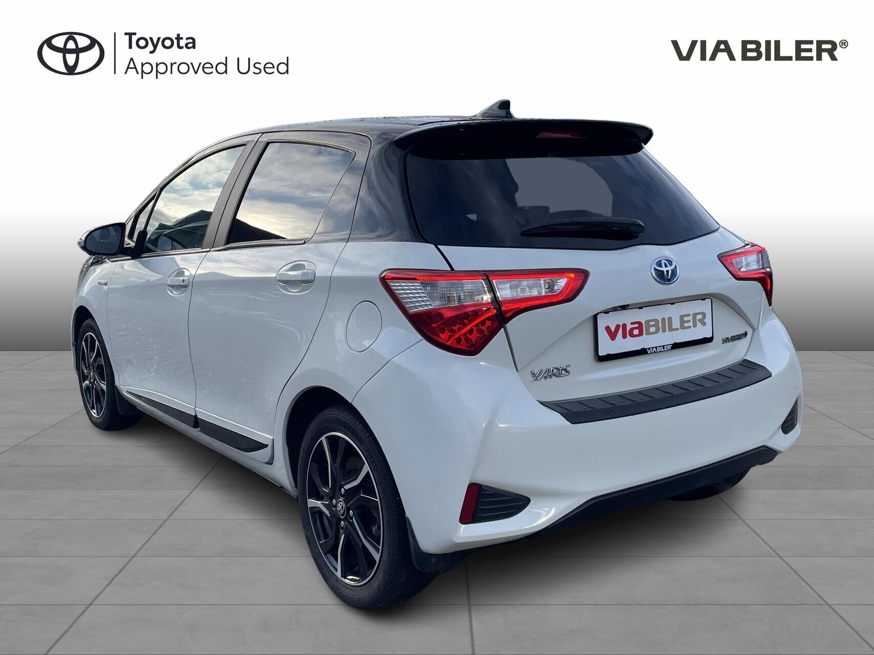Toyota Yaris 1,5 Hybrid Flavour HVID E-CVT 100HK 5d Trinl. Gear