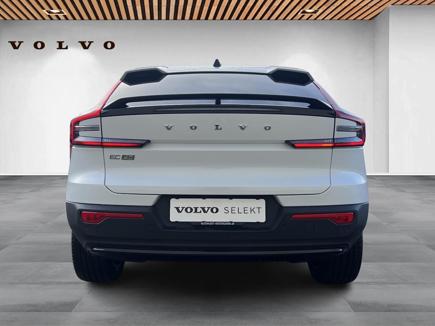 Volvo EC40 Extended Range Core