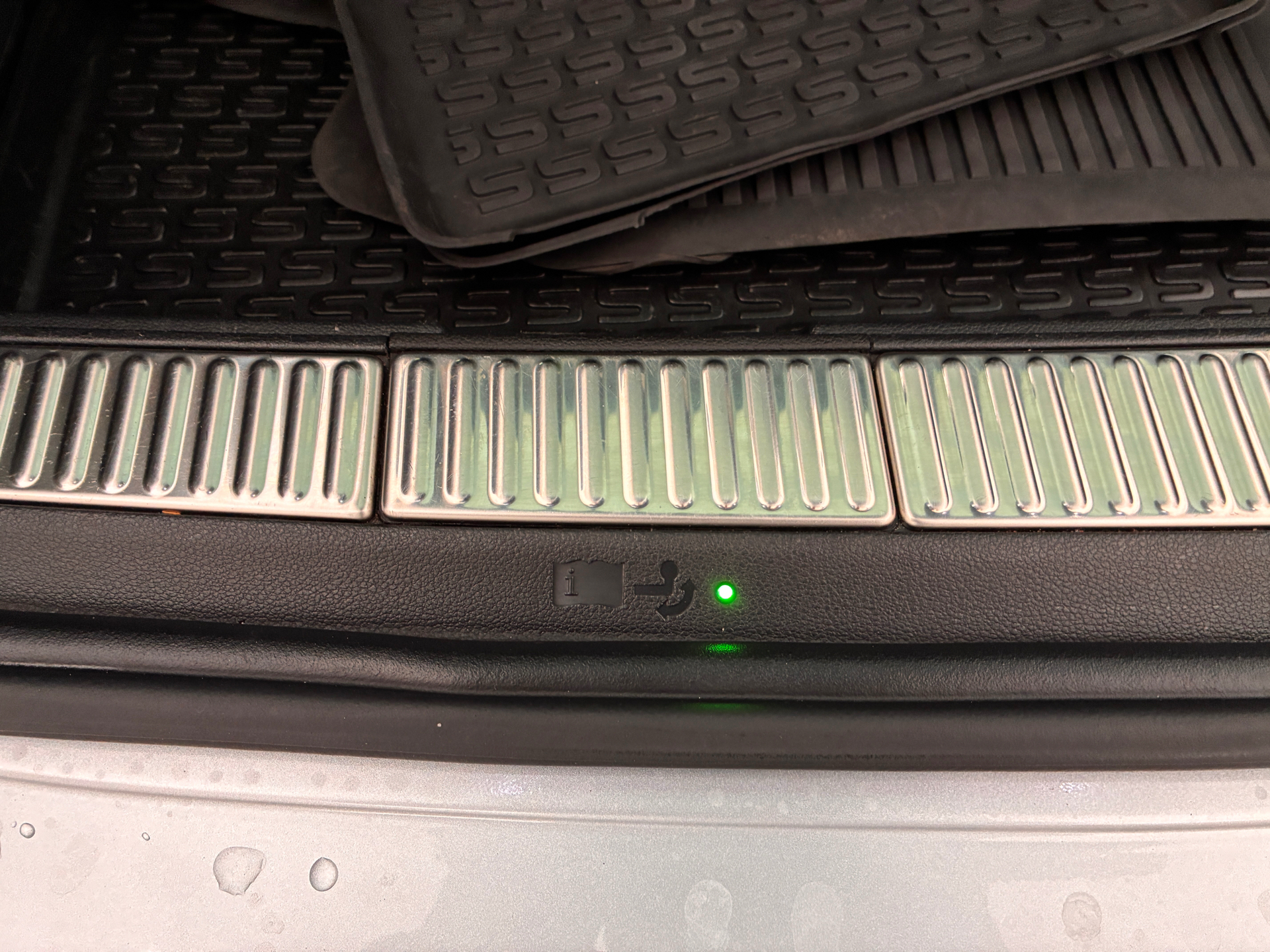 Sølv Skoda Superb fra 2023