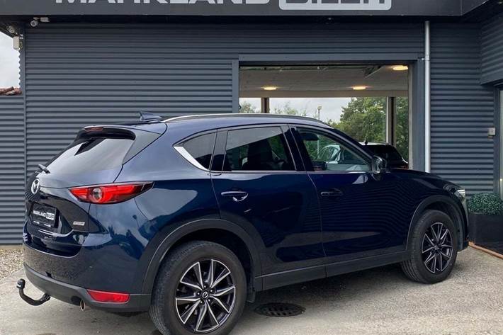 Blå Mazda CX-5 fra 2018