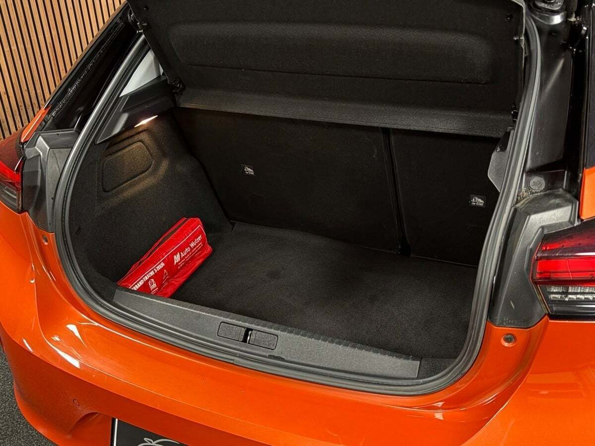 Orange Opel Corsa-e fra 2020