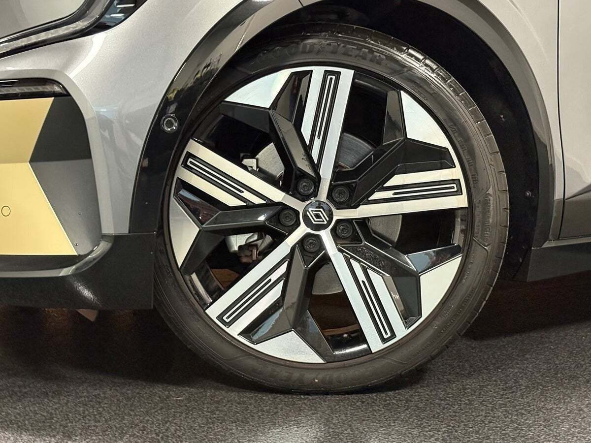 Renault Megane E-Tech 60 Iconic