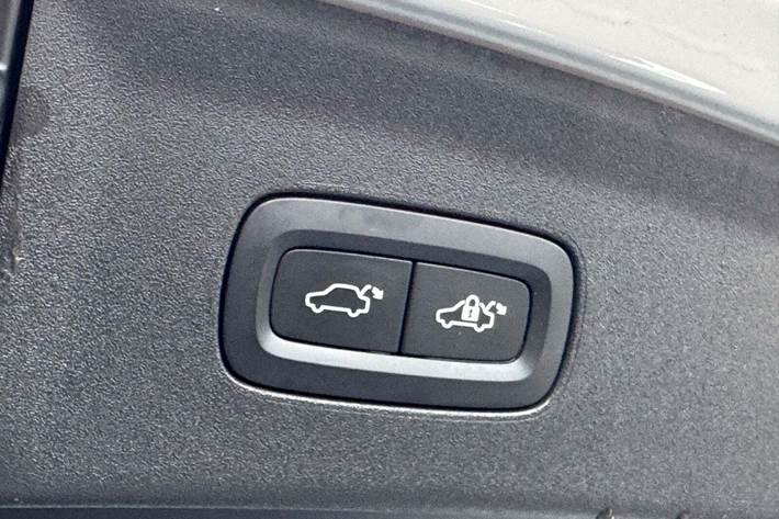 Hvid Polestar 2 fra 2024