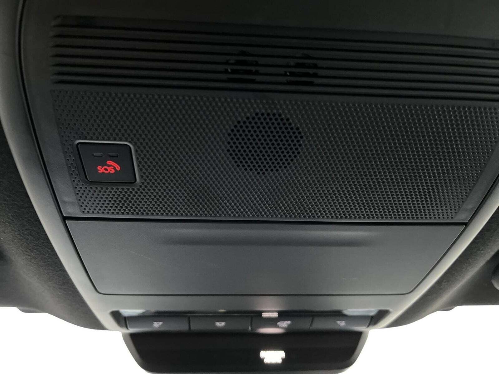 Hvid Mazda MX-30 fra 2022