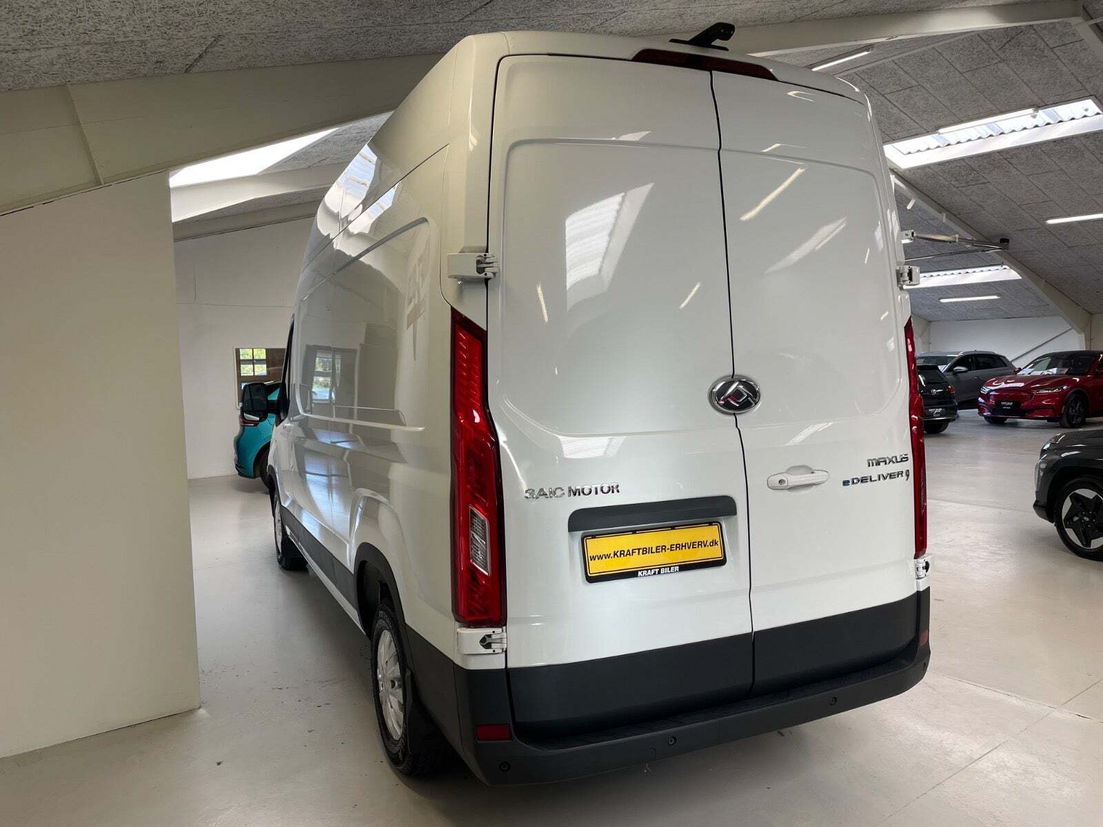 Maxus e-Deliver 9 88 L3H3 Kassevogn