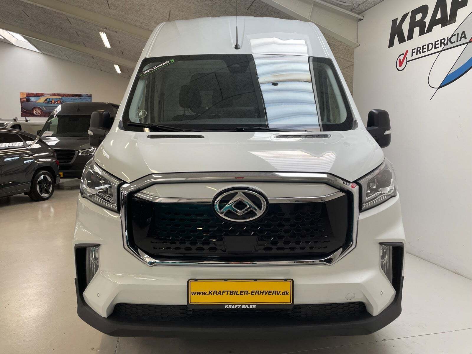 Hvid Maxus e-Deliver 9 fra 2023