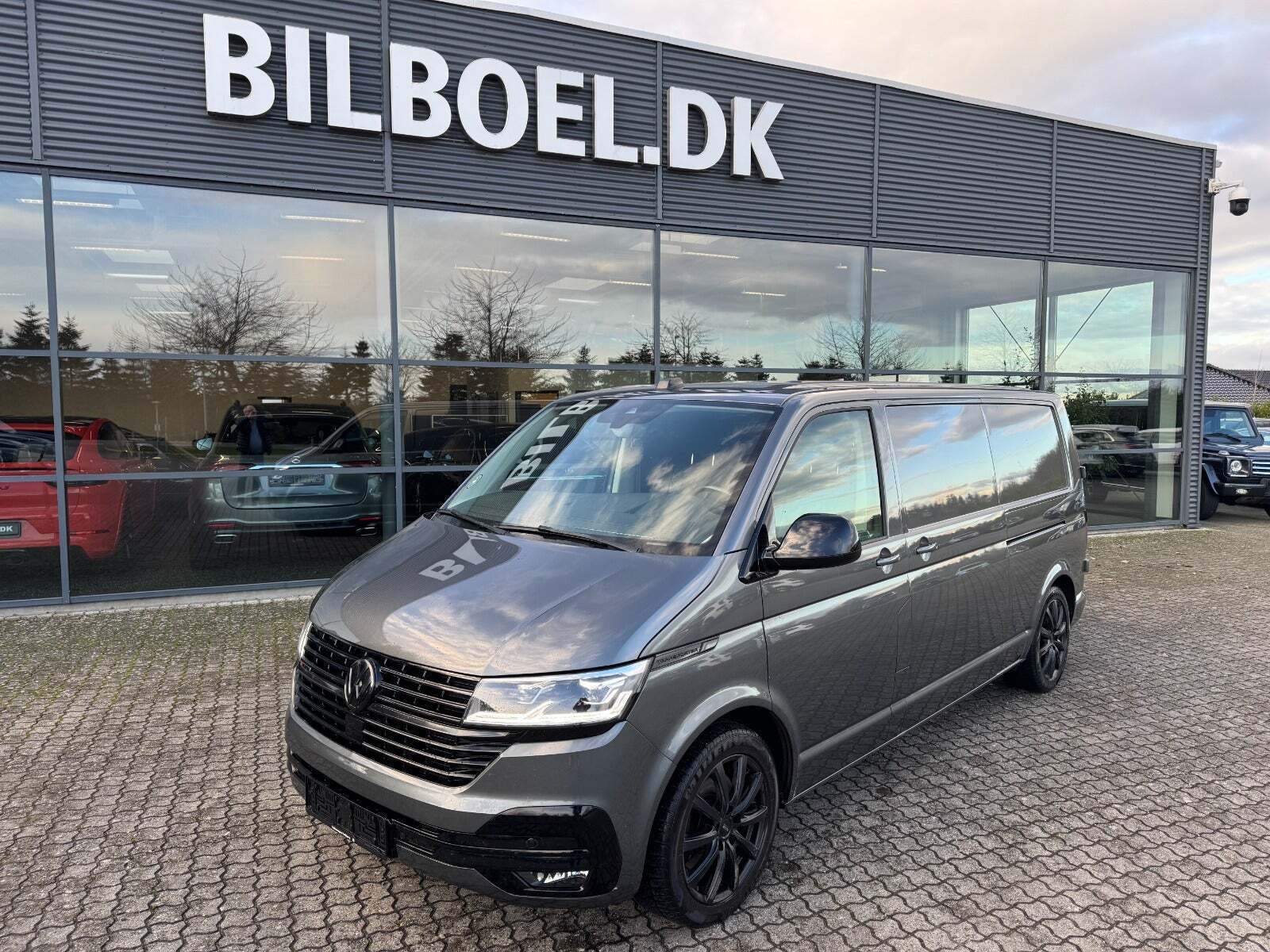 VW Transporter 2,0 TDi 204 Kassevogn DSG 4Motion lang