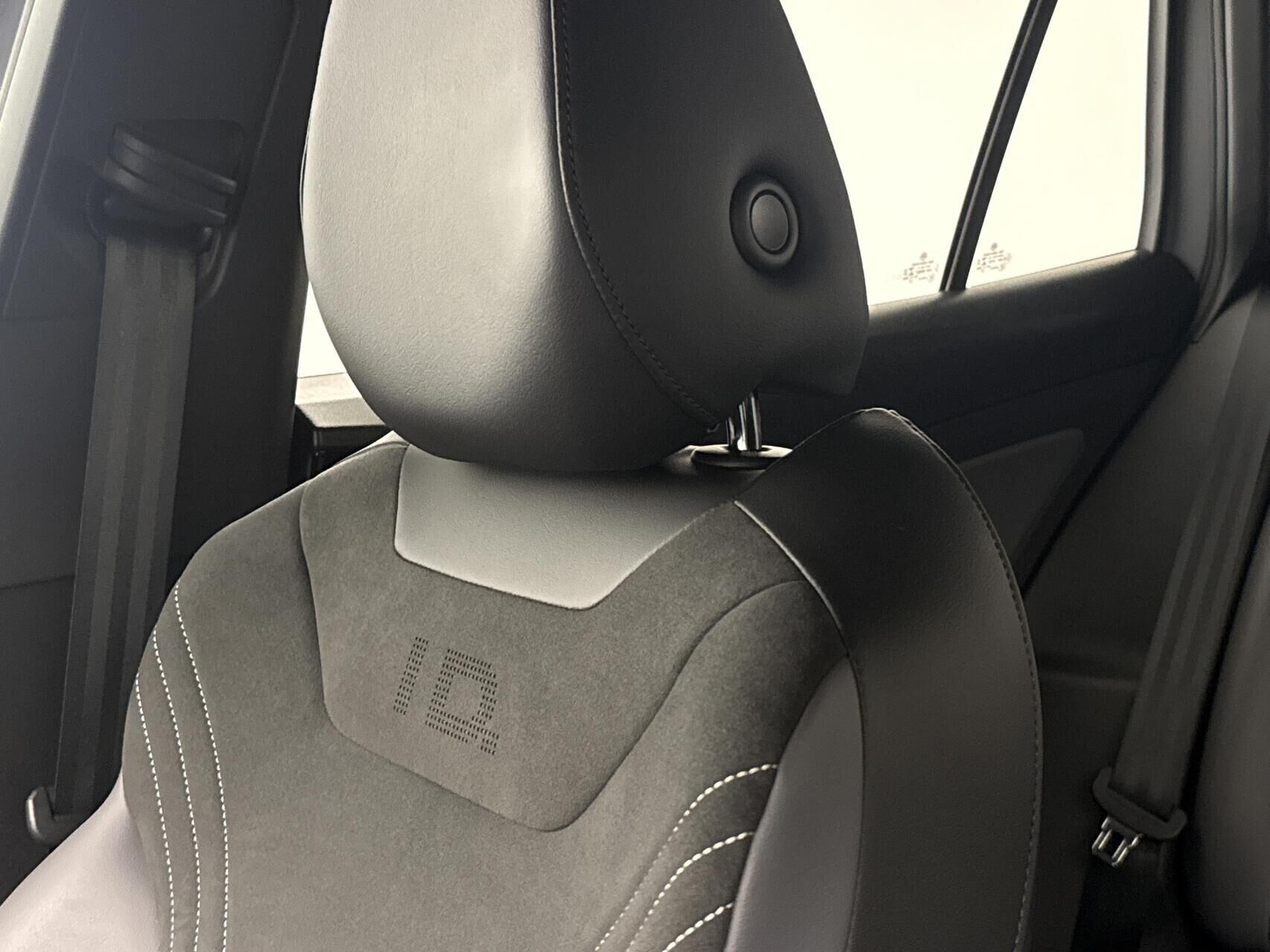 Grå VW ID.4 fra 2023