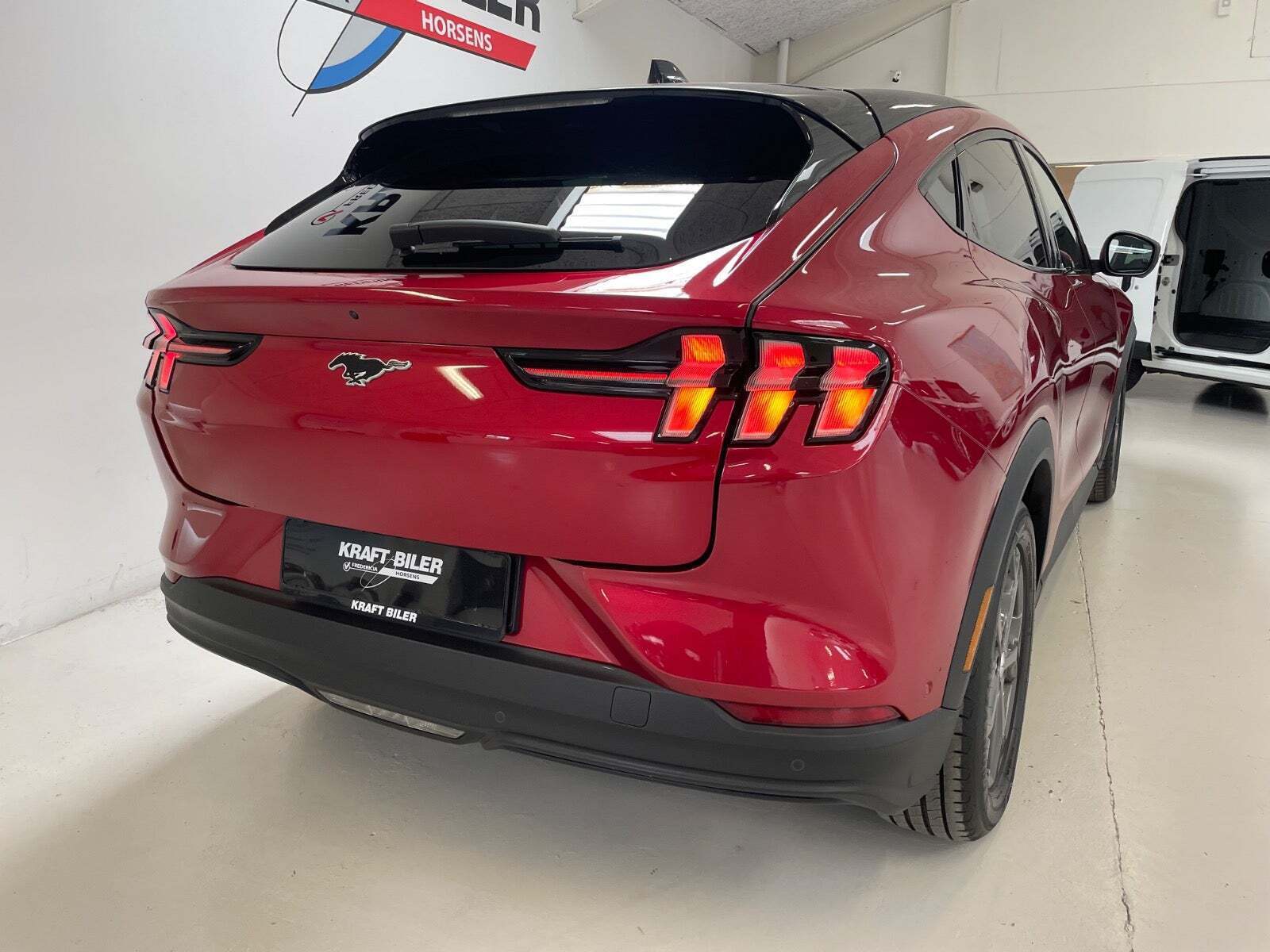 Ford Mustang Mach-E 88 Premium Extended Range