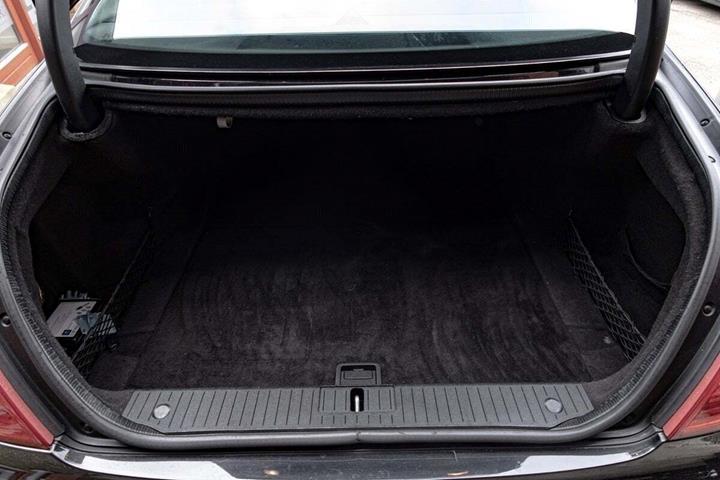 Sort Mercedes CL500 fra 2008