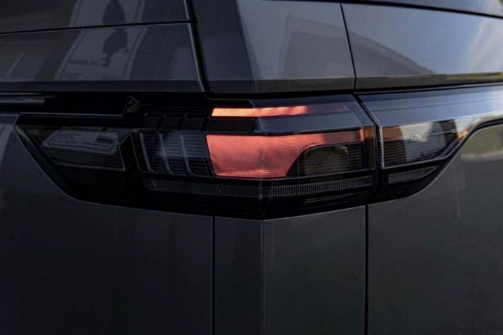 Sølv VW ID.Buzz fra 2023