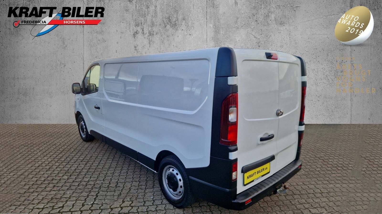 Hvid Renault Trafic T29 fra 2019