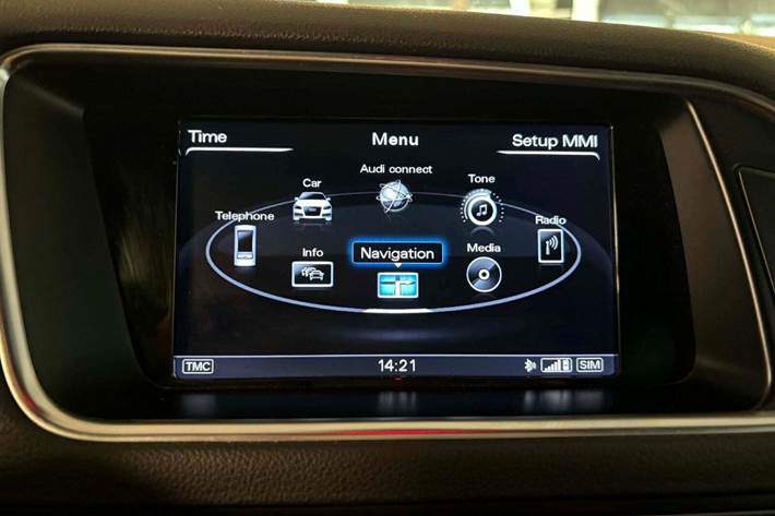 Grå Audi SQ5 fra 2014