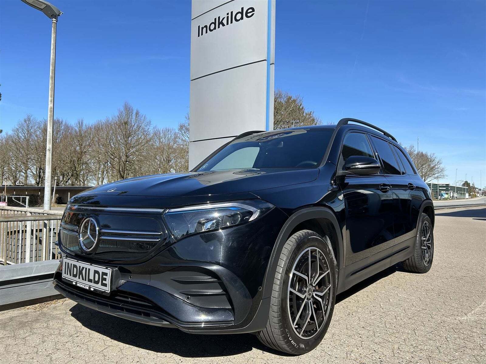 Mercedes EQB300 AMG Line 4Matic