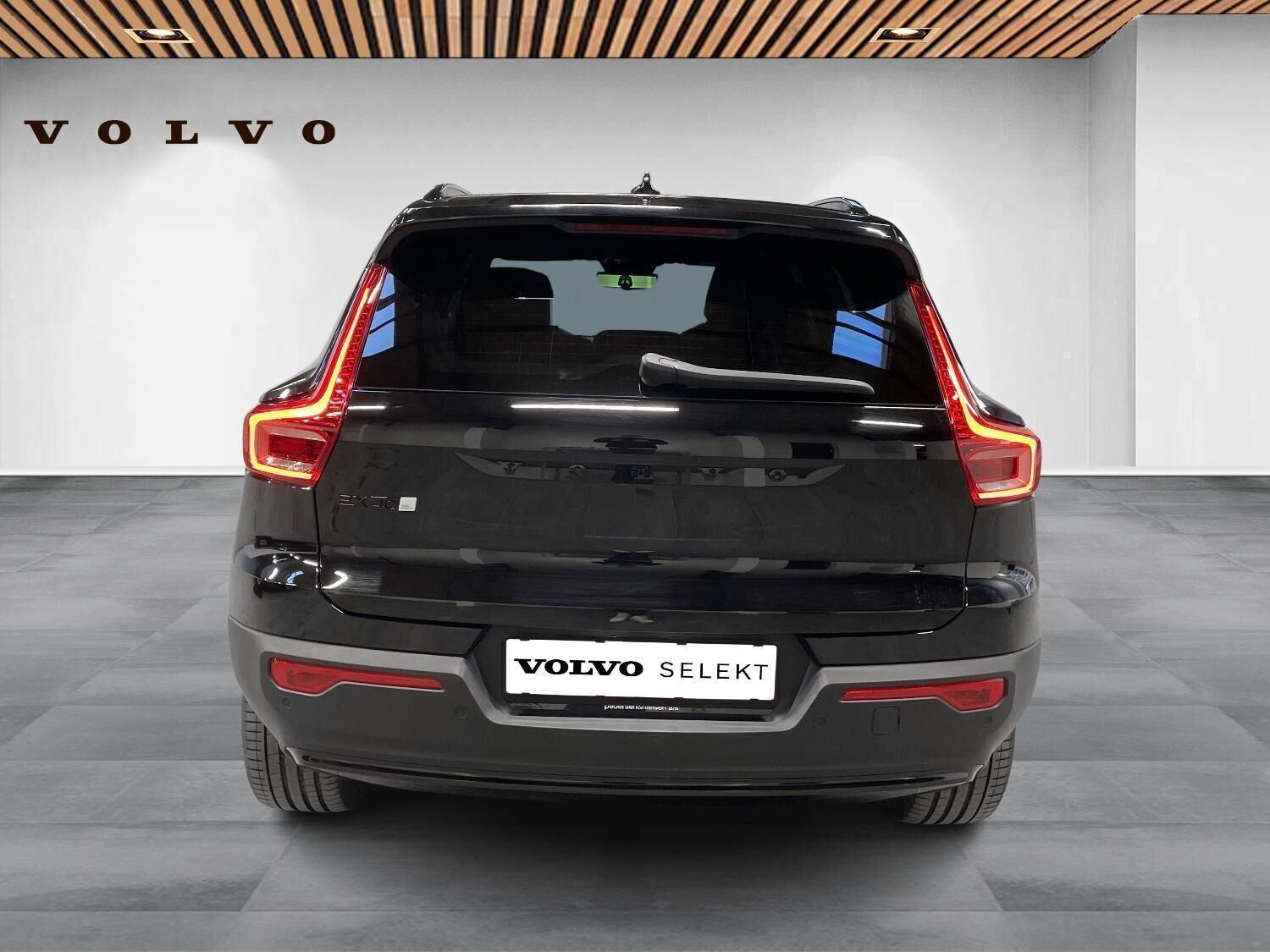 Volvo EX40 Twin Motor Performance Black Edition AWD 442HK 5d Aut.